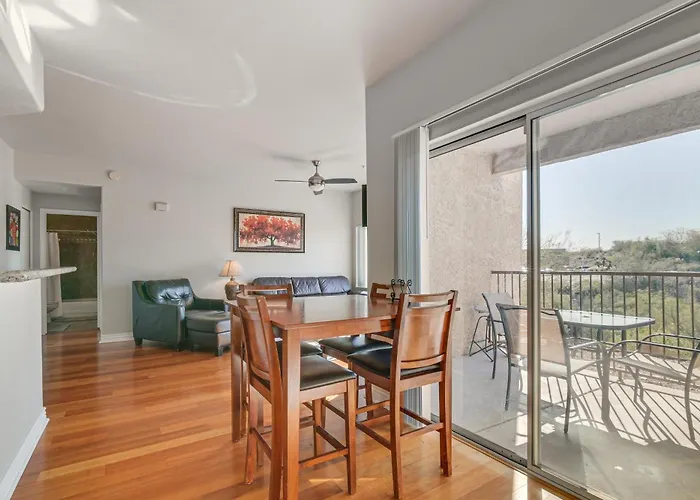 Hike & Golf In Fountain Hills! Resort-style Holiday home *